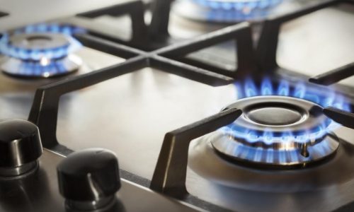 Quemador de gas con llama azul